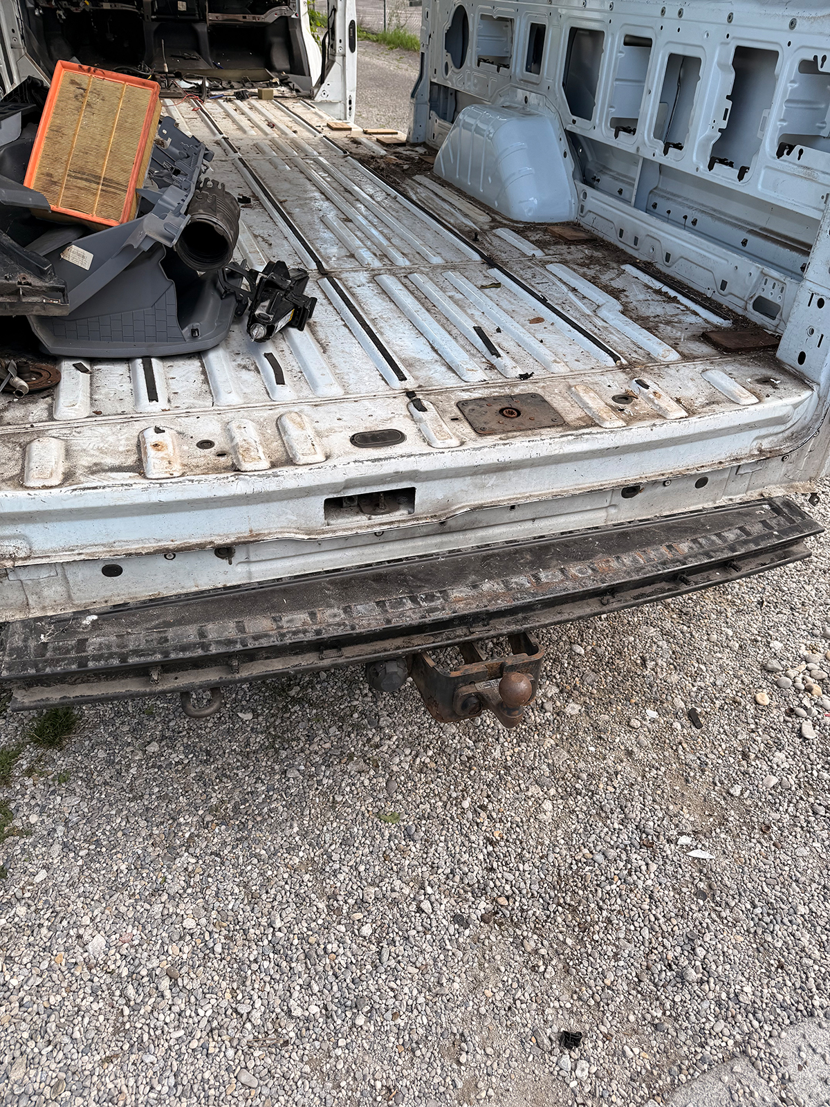 Transporter Brandschaden Detailansicht 60