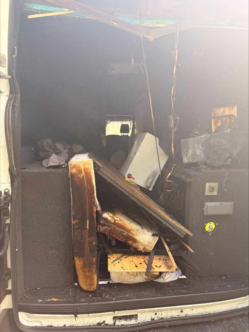 Transporter Brandschaden Detailansicht 48